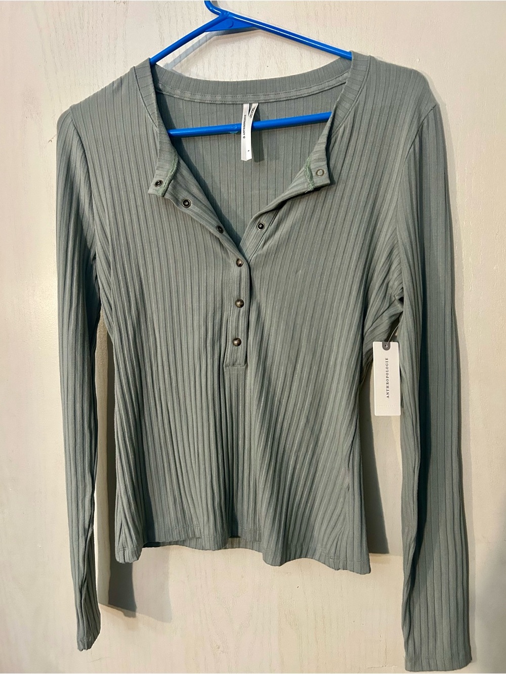 NWT Anthropologie Sage Green Ribbed Henley Top Size Small